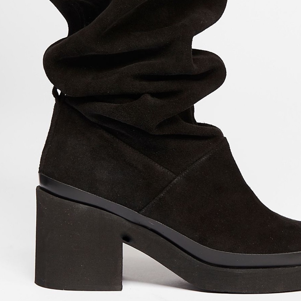 NIB Free People Suede Over The Knee Slouch Boots - Picture 5 of 7